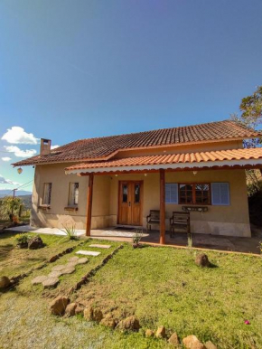 Casa de campo Bela Vista com Piscina na montanha